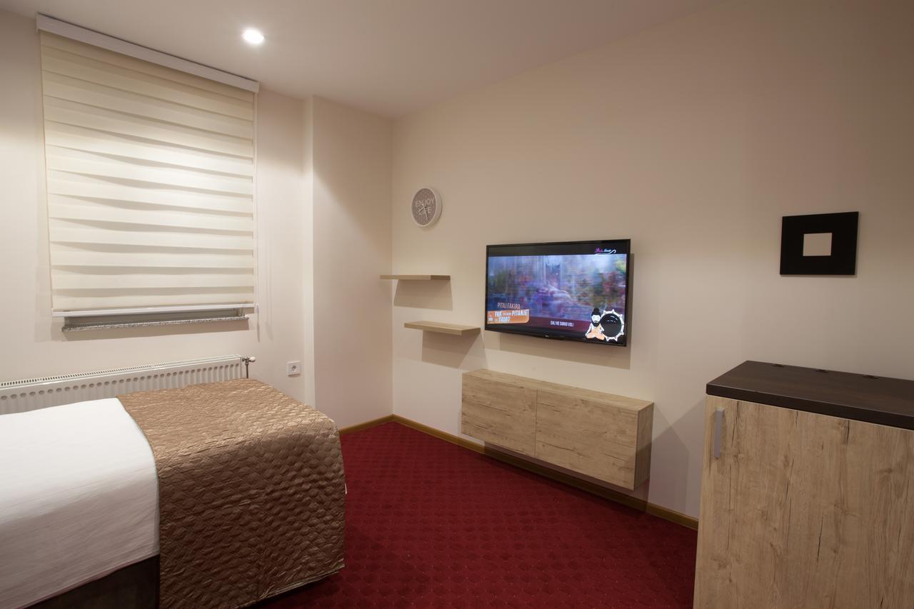 נובי פאזאר Apartmani Brocat מראה חיצוני תמונה